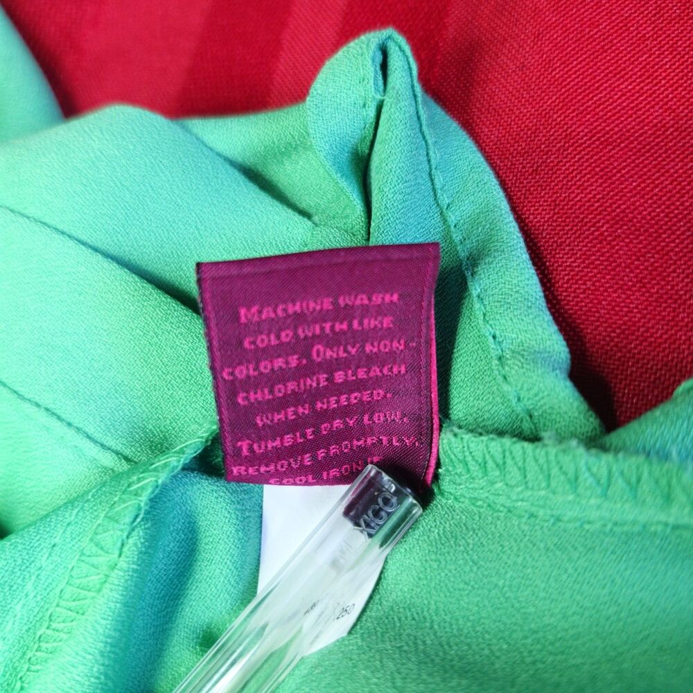 212 Collection Green Blouse Medium 3/4 Sleeve Pleated Front Top Office - Picture 11 of 11